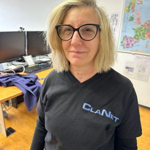 Portrait d’une collaboratrice de l’entreprise de nettoyage Clanet